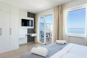 Sunset Split Rooms