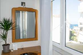 Greta Apartments