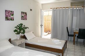 Greta Apartments