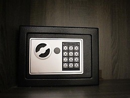 Greta Apartments