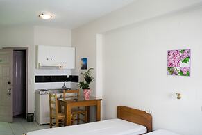 Greta Apartments