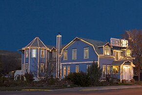 Heartwood Inn