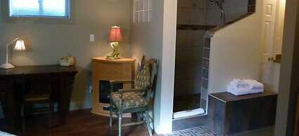 Heartwood Inn