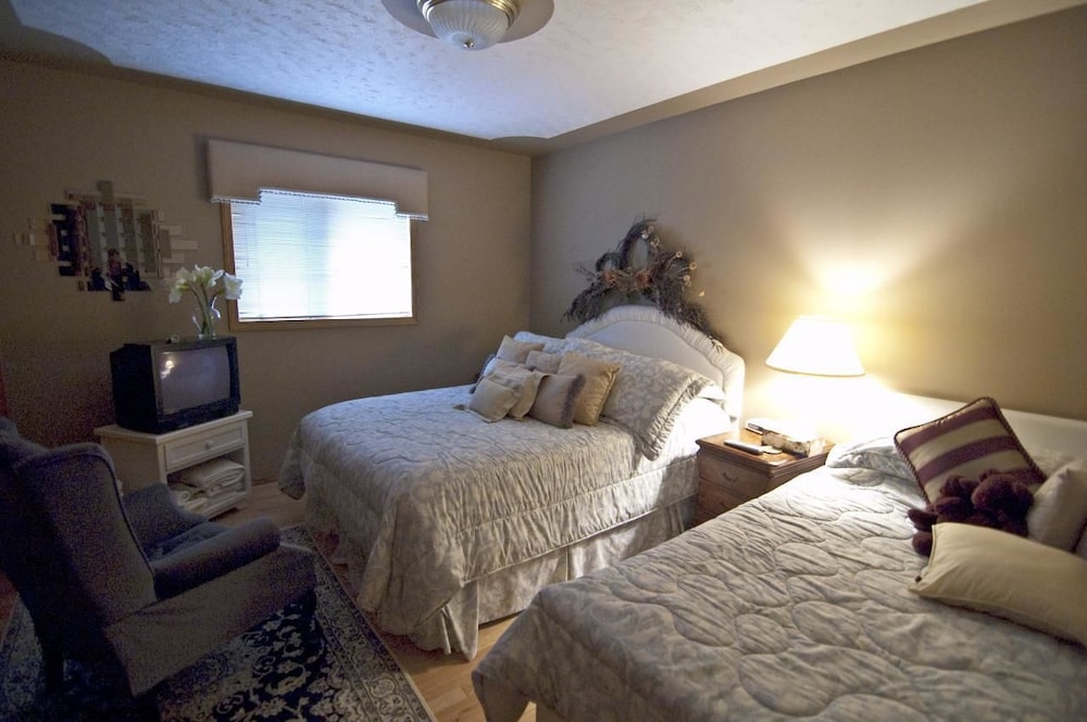 McDougall Lane Bed & Breakfast