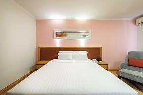 Maple Hotel