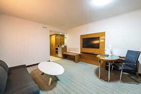Maple Hotel