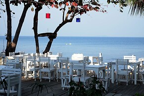 Nimmanoradee Resort