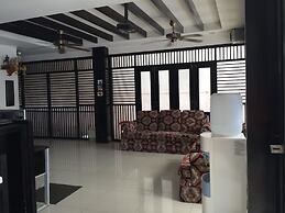 The Bird Cage Patong Guesthouse