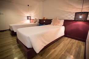 First House Hotel