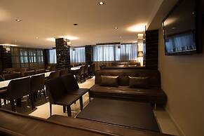 First House Hotel