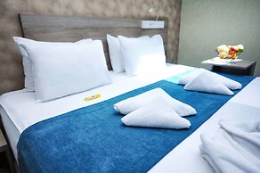 Hotel Mint