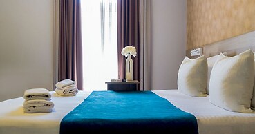 Hotel Mint