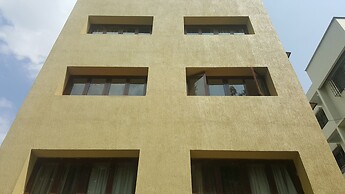 Hotel Executive Residency