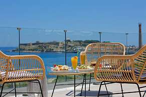 Archipelagos Hotel