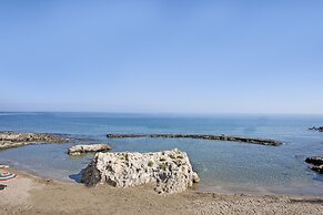 Archipelagos Hotel