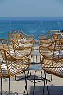 Archipelagos Hotel
