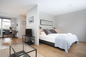 Thomsen Apartments