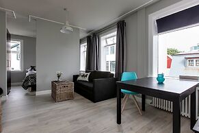 Thomsen Apartments