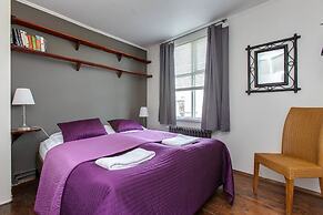Thomsen Apartments