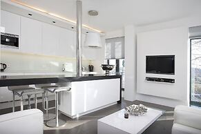 Thomsen Apartments