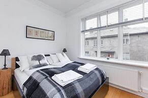 Thomsen Apartments