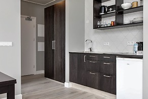 Thomsen Apartments