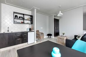 Thomsen Apartments
