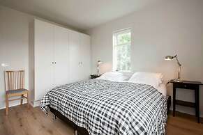 Thomsen Apartments