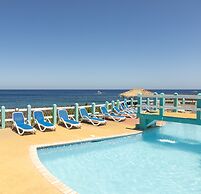 Seagrape Plantation Resort