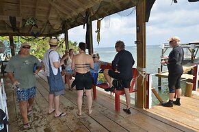 Seagrape Plantation Resort