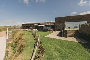 Santa Barbara Eco Beach Resort