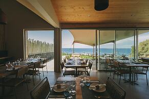 Santa Barbara Eco Beach Resort