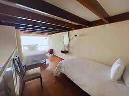Atrium Miraflores