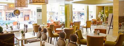 Royal Garden Hotel