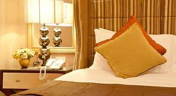 Royal Garden Hotel