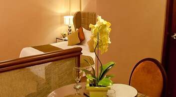 Royal Garden Hotel