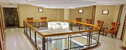 Royal Garden Hotel