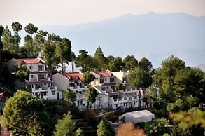 ECKO Woodsvilla Resort