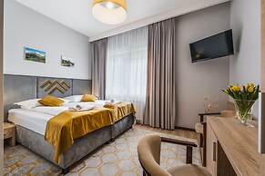Hotel Smile