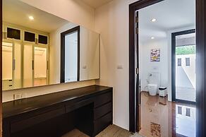 Ocean Breeze Residence