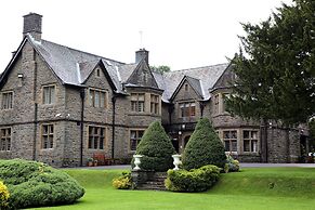 Maes Manor Hotel