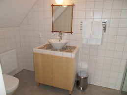 Mellby Ör Inn