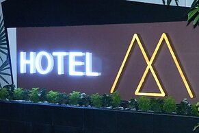 Hotel M