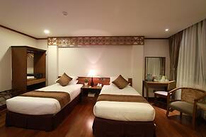 Hotel M