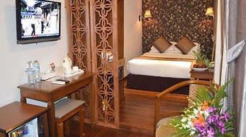 Hotel M