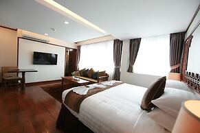 Hotel M