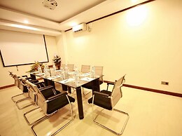 Hotel M