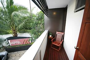Hotel M
