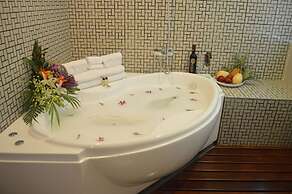 Hotel M