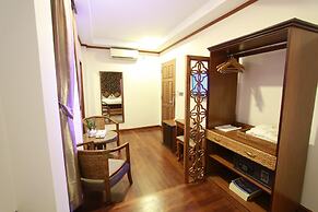 Hotel M